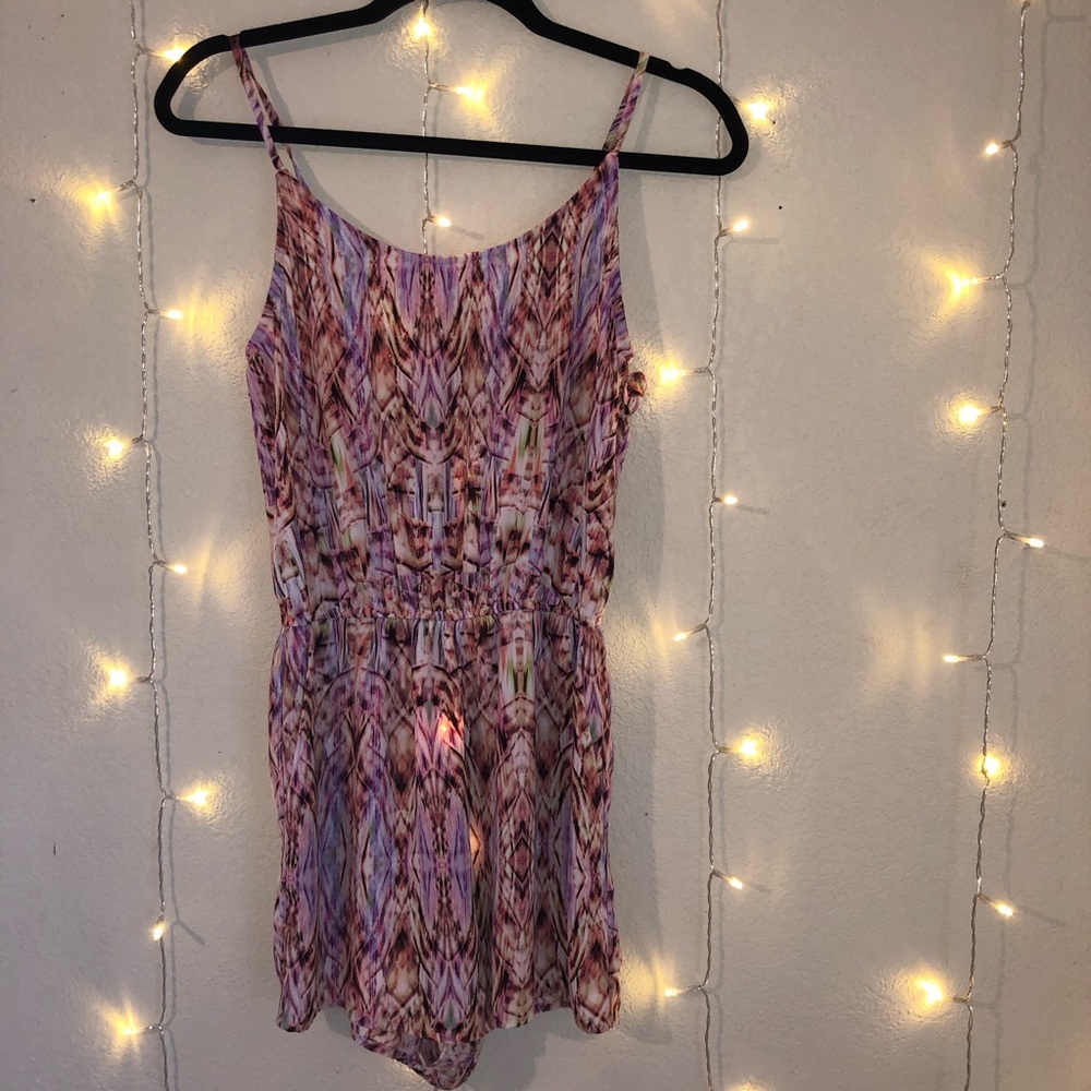 romper - Picture 2 of 2